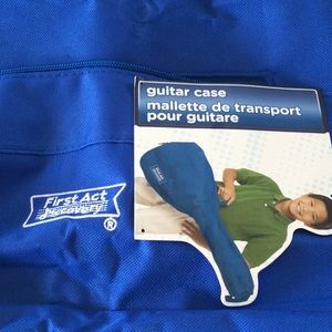 NWT STUDENT GUITAR CASE